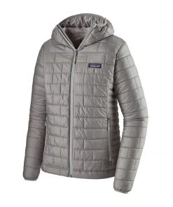 Patagonia Women's Nano Puff® Hoody - Fall 2021 8 Patagonia Women's Nano Puff® Hoody - Fall 2021